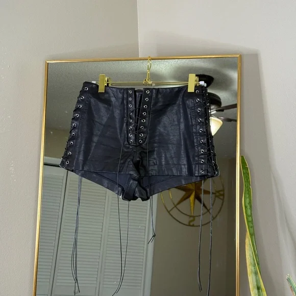 House of CB AZORA Black Vegan Leather Micro Mini Shorts - Picture 2 of 3